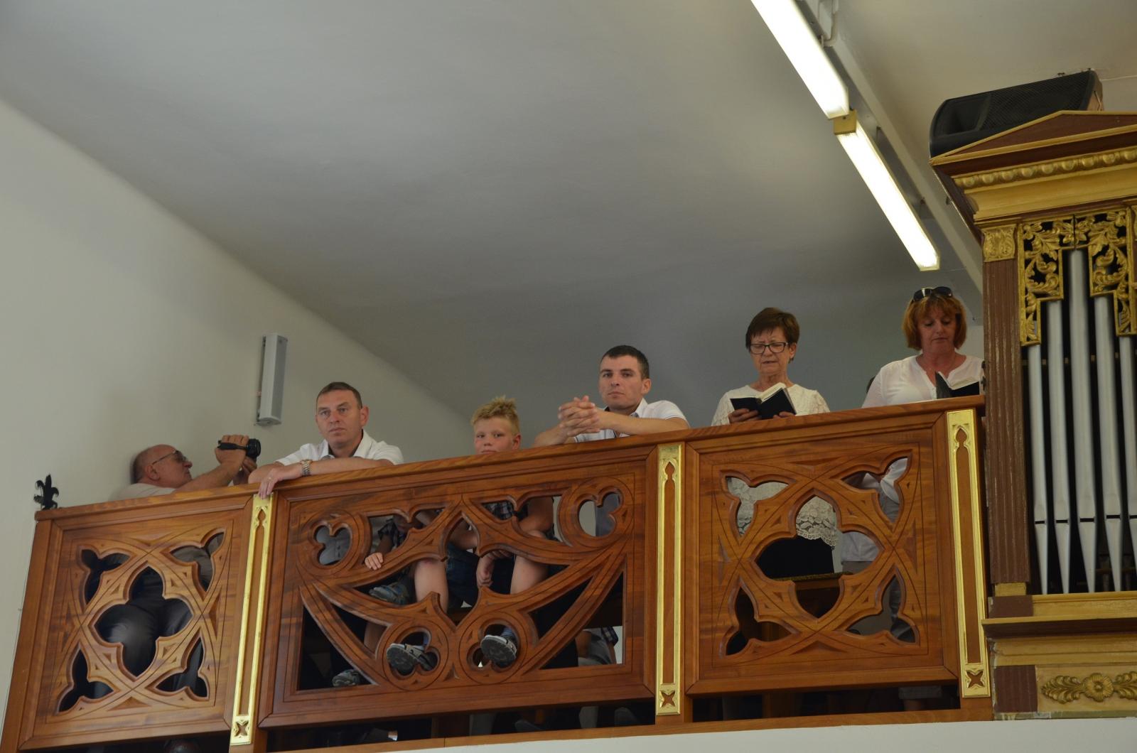 Fotogaléria Slávnostná svätá omša pri príležitosti 790. výročia prvej písomnej zmienky o obci Žlkovce - 2 I 29.06.2019 (48) Slávnostná svätá omša pri príležitosti 790. výročia prvej písomnej zmienky o obci Žlkovce - 2 I 29.06.2019